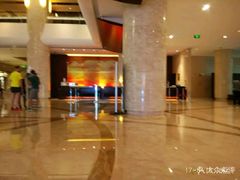 -天津滨海圣光皇冠假日酒店