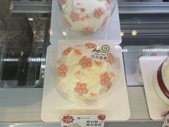 -花花卷卷·鲜食蛋糕(静安久光百货店)