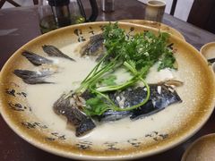 招牌鱼头汤-75幢私房菜馆
