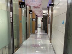 -雅悦齿科(顾村公园店)