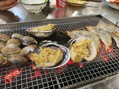-马路牙子烧烤音乐酒馆(望京店)