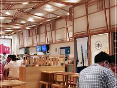 大堂-小满手工粉(上海月星环球港店)