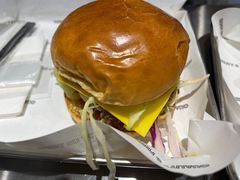 菠萝快车-TRIPS BURGER(大钟寺店)
