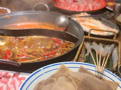 -萍姐火锅·公路夜市(武汉首店)