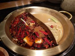 -潮火锅·麻辣牛肉火锅(观音桥方圆·LIVE店)