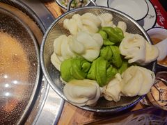 -山河屯铁锅炖(绥望路店)