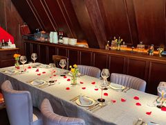 -弦月窗LUNETTE BY AMANDA(复兴路店)