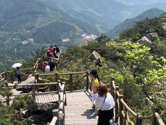 -罗田薄刀峰风景区