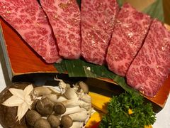 精品牛短肋-炼火烤肉店