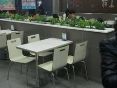 -华莱士·全鸡汉堡(湛江新华店)