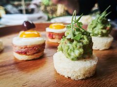 帝王鲑配牛油果-三嚥阁 La Villa Restaurant