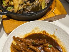 -鑫小城故事·藕汤·家常菜(台北一路总店)