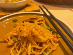 排骨焖面锅-蒙土乡铁锅焖面(东河店)