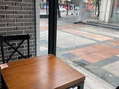 靠窗位-汤思福北京烤鸭(湘隆时代广场店)