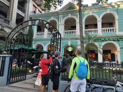 -星巴克臻选(广州沙面店)