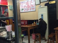 -潘国仙耳光馄饨(黄家阙路店)