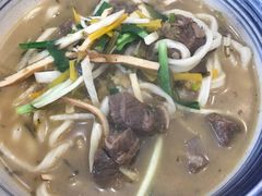 -陈八两面家(华孚写字楼店)