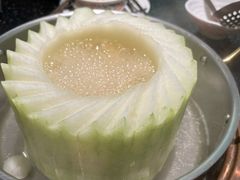 -得意咚瓜·顺德鱼生·冬瓜火锅(深圳首店)