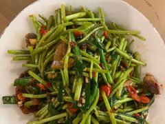-老三样·旧食新味(绿地店)