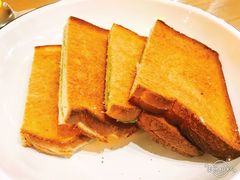 咖椰吐司-HELLO 27 意面·沙拉·帕尼尼