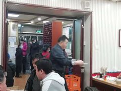 大堂-门框胡同百年卤煮(新街口店)
