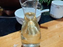 -果松木炭酸菜铜火锅·外婆参鸡汤