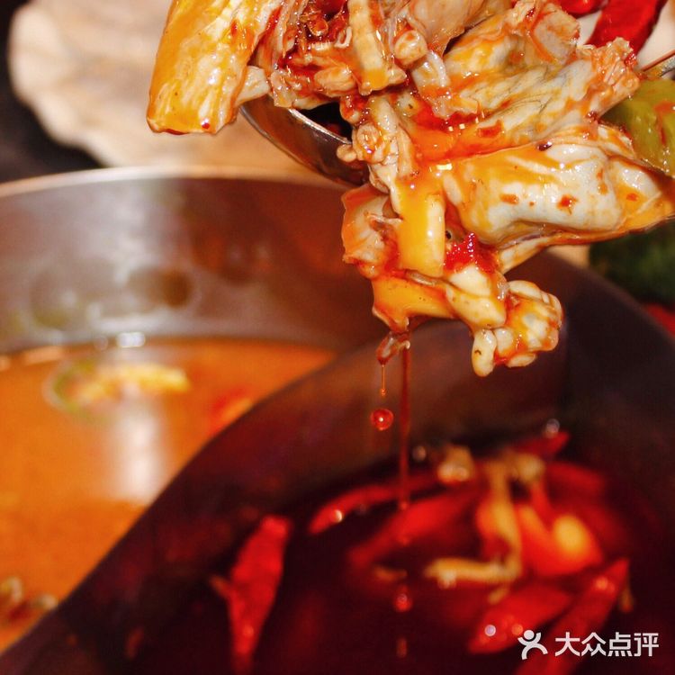 我的妈呀~这家火锅店居然七年都不涨价