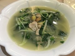 上汤各类时蔬-中山国际酒店中餐厅