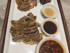 香酥牛肋骨-鱼你相聚·河鲜馆(袁家岭店)