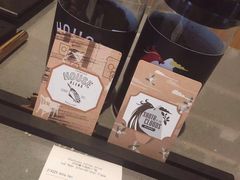 -星巴克臻选(呼和浩特维多利摩尔城店)