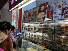 -白玉兰食品甜凤店(合生汇店)