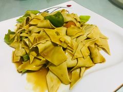 -老舅老蒙肉饼非遗店(一店)