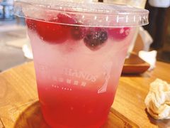 -Metal hands·铁手咖啡