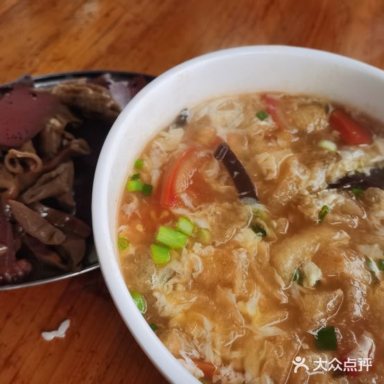 登光小吃店