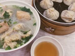 -珊珊小笼馆(仙霞路店)