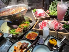 -湊湊火锅·茶憩(新中关购物中心店)