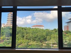 -厦门市图书馆(集美新城馆区)