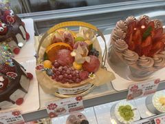 -花花卷卷·鲜食蛋糕(静安久光百货店)