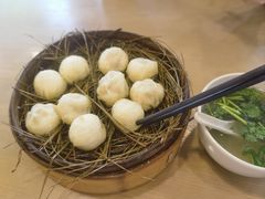 -佬钱湾仔(衣裳街店)