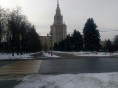 -莫斯科大学