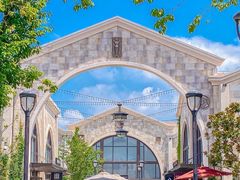 -BALENCIAGA(比斯特苏州购物村店)