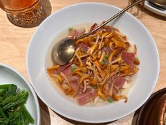 鸡油菌火腿蒸甜笋-一坐一忘云南菜(卓悦中心)