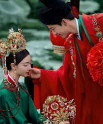 -都市丽人婚纱摄影