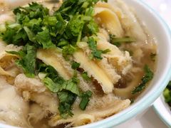 -犇逸·乐山跷脚牛肉·四川现炒(览海店)