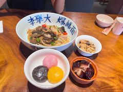 -李犟大爆鳝面·手工蟹黄包(湖滨西湖店)