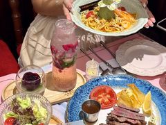-秘密旅行Bonjour(黑金冠 江南西店)