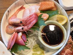 刺身拼盘-美洲岛烤肉自助餐厅