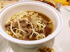 生烫牛肉面-江三王记牛杂馆(总店)