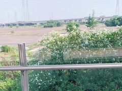 -松江南站-地铁站停车场