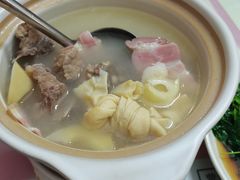 腌笃鲜汤-蘭心餐厅(进贤路店)